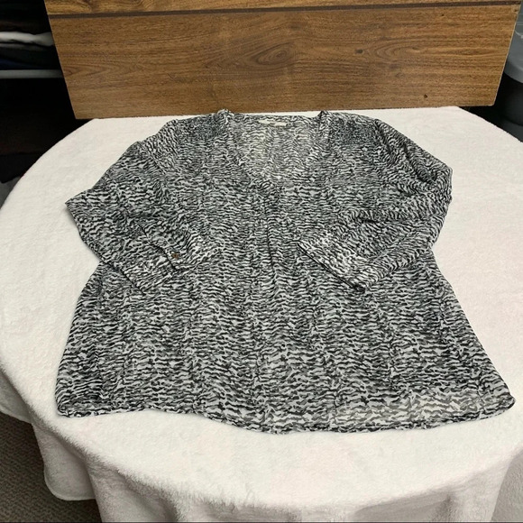 41 Hawthorne black/gray semi sheer blouse M - Picture 10 of 10